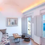 Santorini Secret Premium