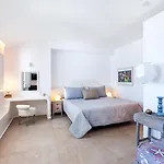 Santorini Secret Premium Οία