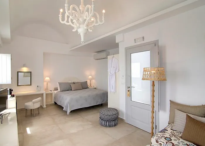 Santorini Secret Premium 4* Oia