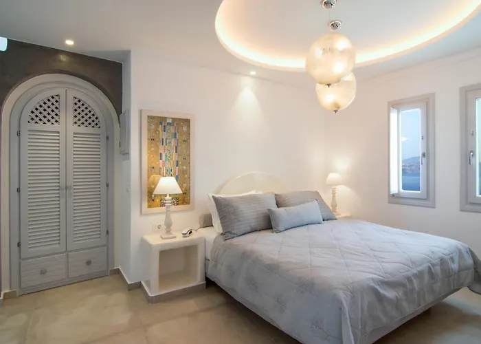 Santorini Secret Premium 4* Oia