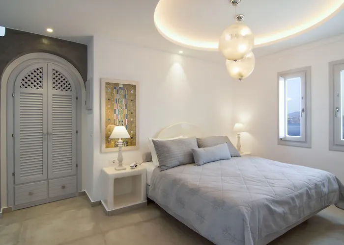 Santorini Secret Premium Otel 4*