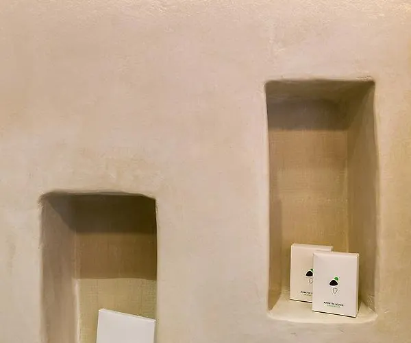 Santorini Secret Premium 4*