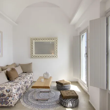 Santorini Secret Premium 4* אויה