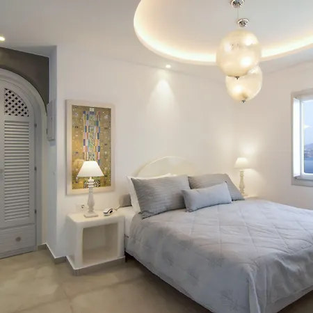 Santorini Secret Premium מלון 4*