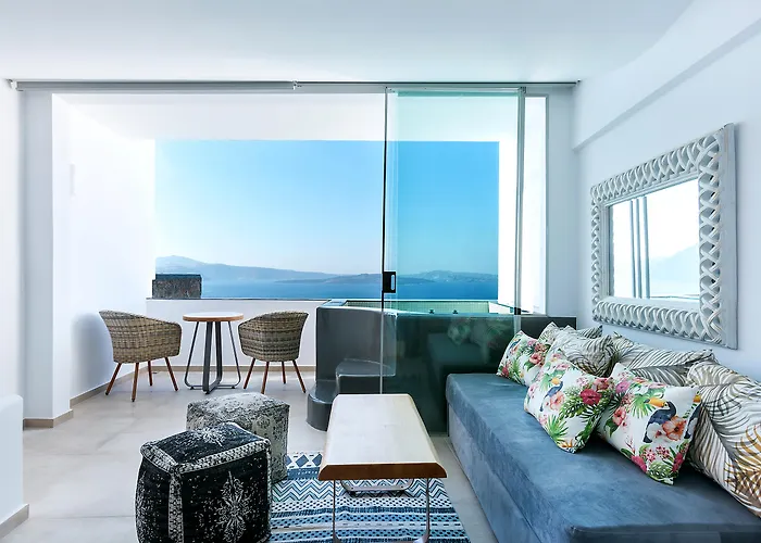 Santorini Secret Premium Hotell